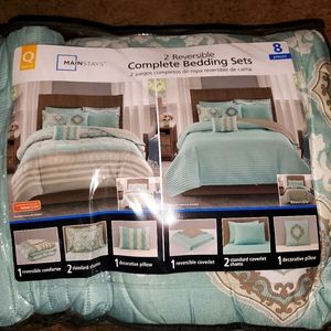 Mainstays 8 Piece Comforter Set